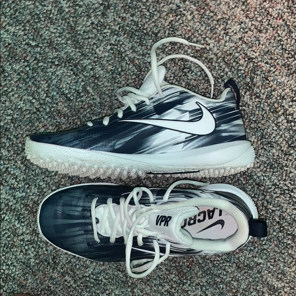 nike vapor varsity low turf